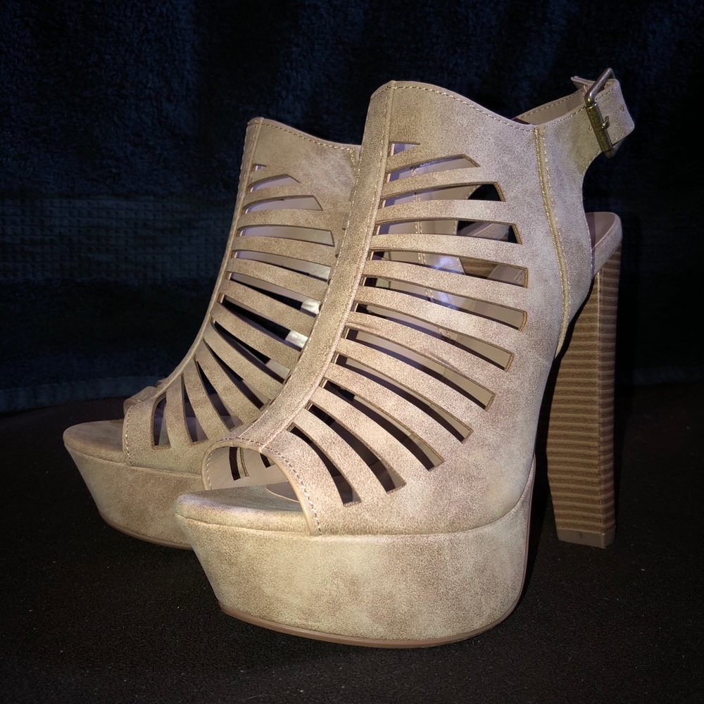 Nude suede wedges